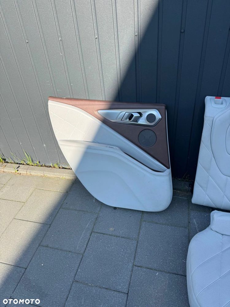 FOTELE TAPICERKA BMW XM G09 INDIVIDUAL SILVERSTONE II GRZANE KLIMATYZOWANE - 10