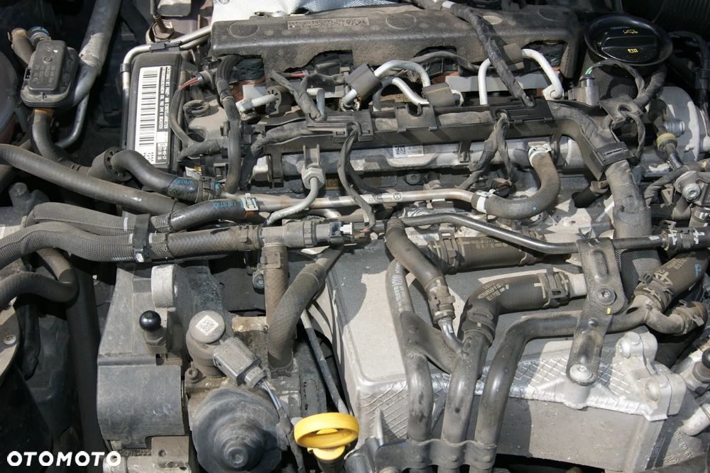 Volkswagen Passat 2.0 TDI BMT Comfortline - 6