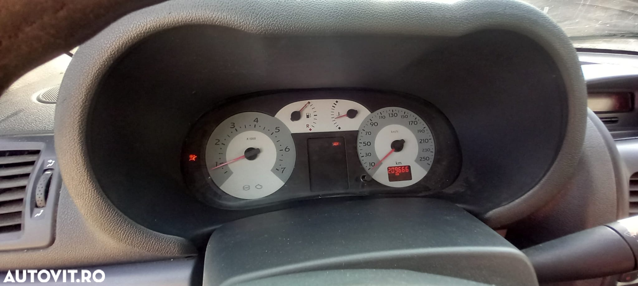 Renault Symbol 1.4 8V Expression - 7