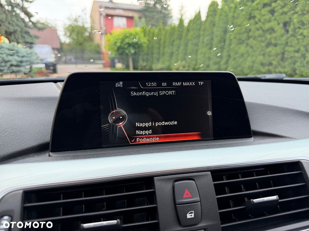 BMW Seria 3 320d Efficient Dynamics Edition Advantage - 26