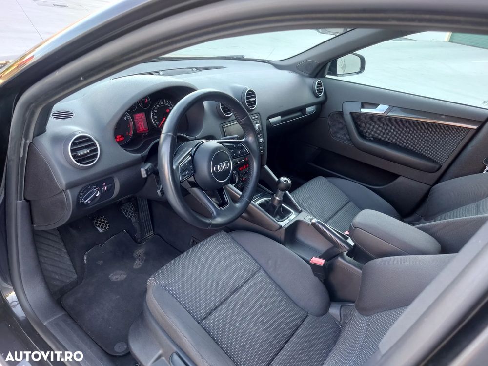 Audi A3 2.0 TFSI Quattro Ambiente - 13