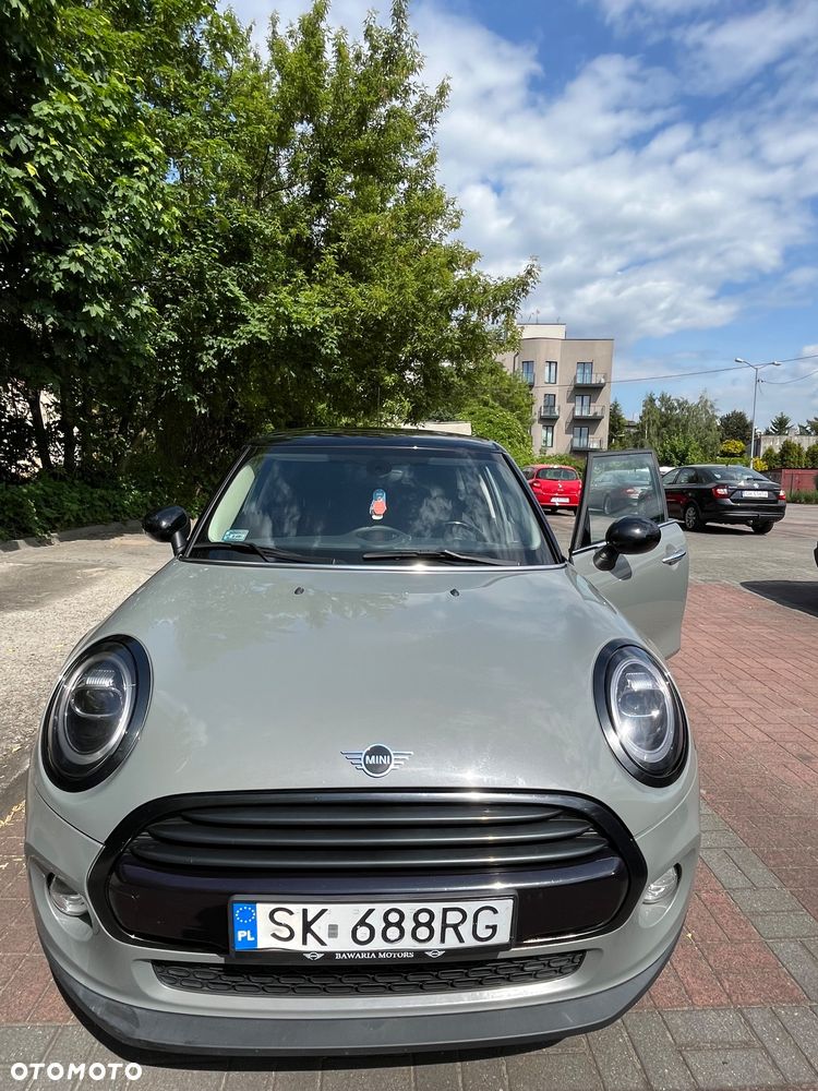MINI Cooper Standard - 11