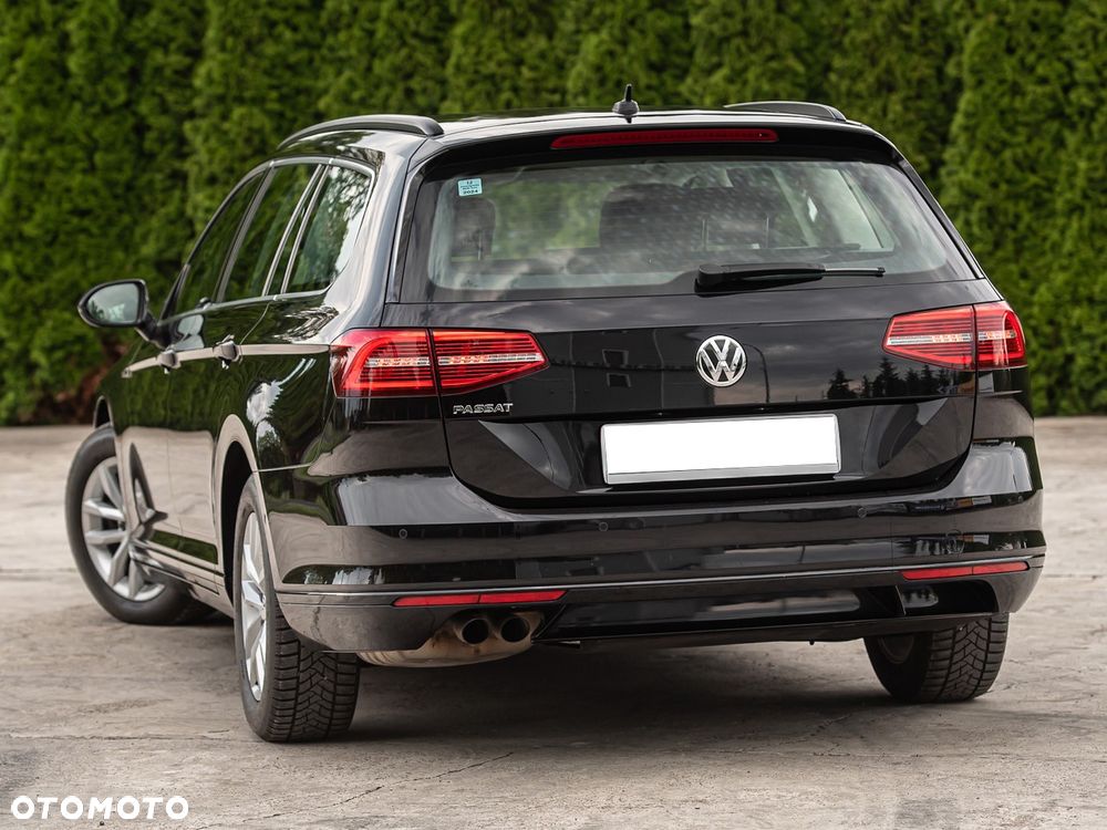 Volkswagen Passat 2.0 TDI SCR 4Mot DSG Highline - 12
