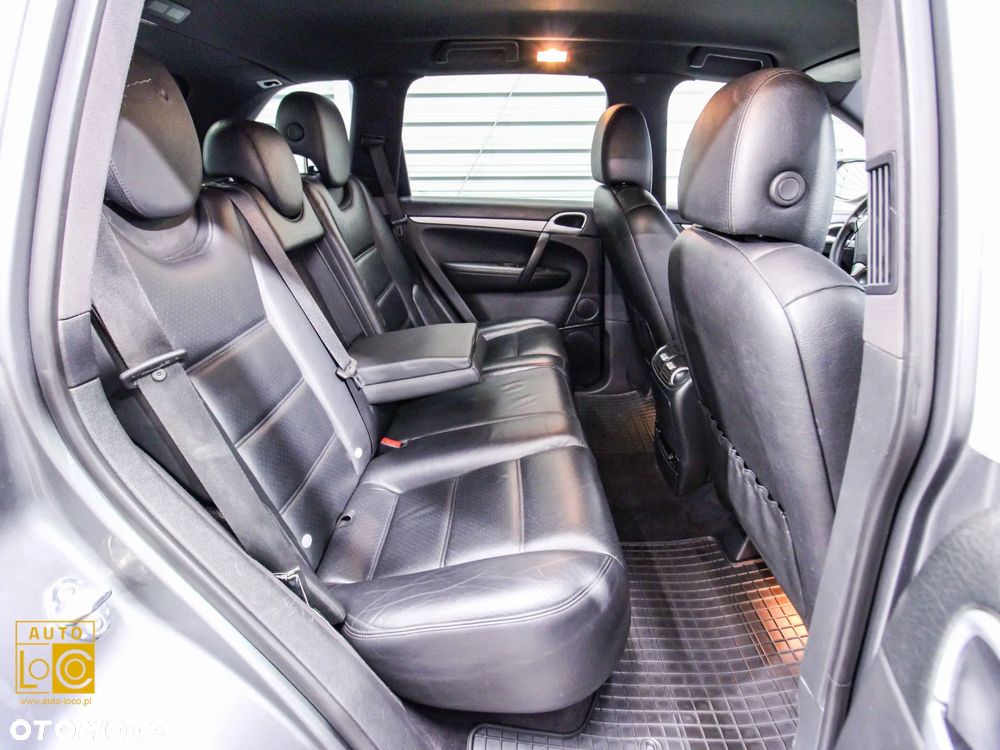 Porsche Cayenne Diesel Tiptronic S - 11