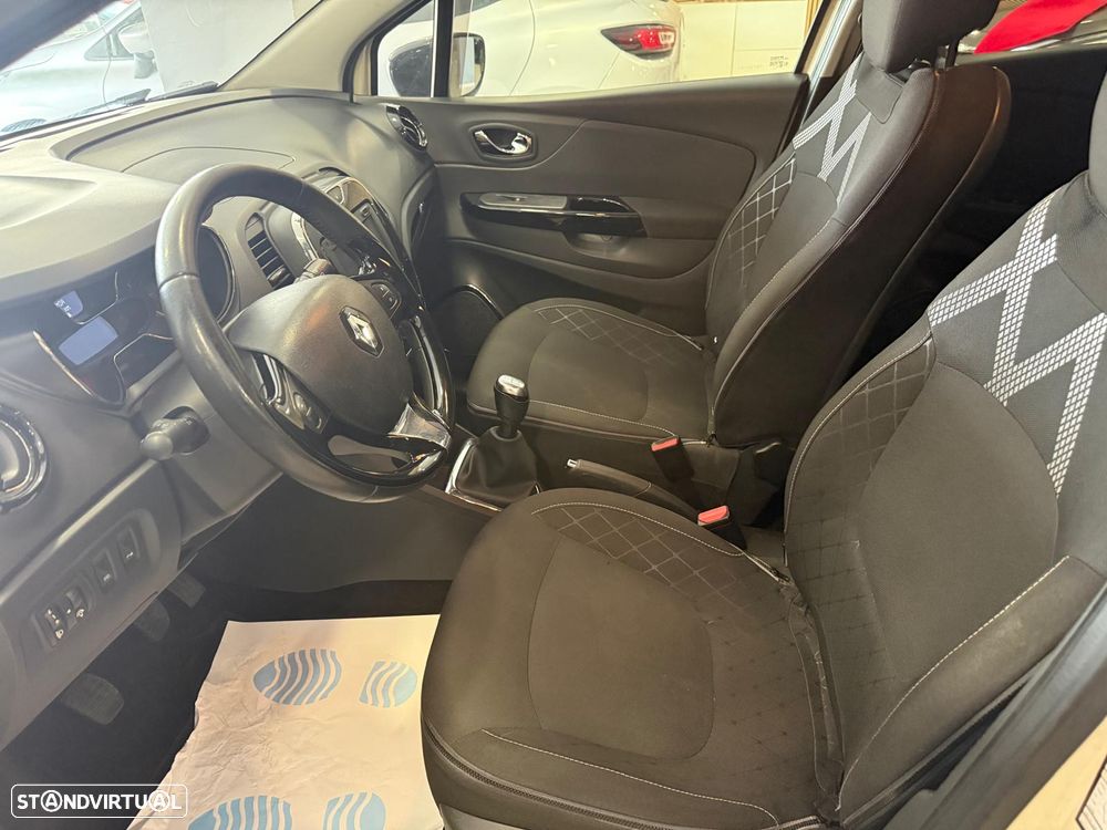 Renault Captur 0.9 TCE Exclusive - 4