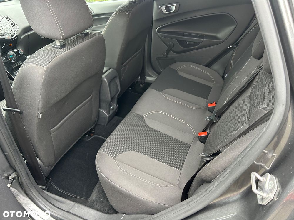 Ford Fiesta 1.25 Titanium - 13