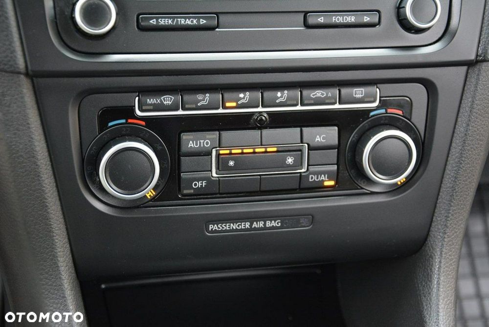 Volkswagen Golf 1.4 TSI Comfortline - 26