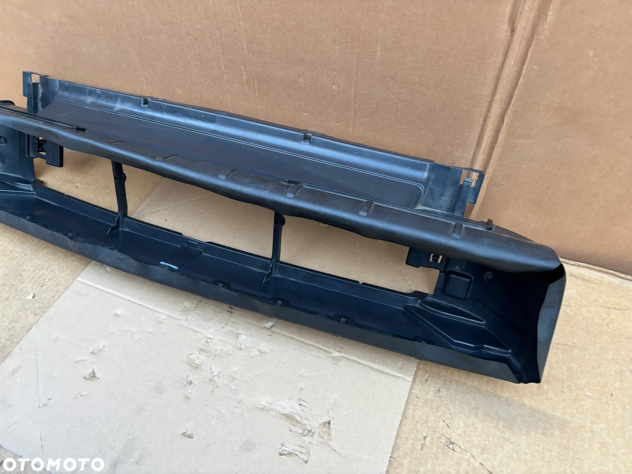 ORYGINALNA KIEROWNICA POWIETRZA RENAULT TRAFIC III OPEL VIVARO FIAT TALENTO 19- 2.0 WLOT - 3