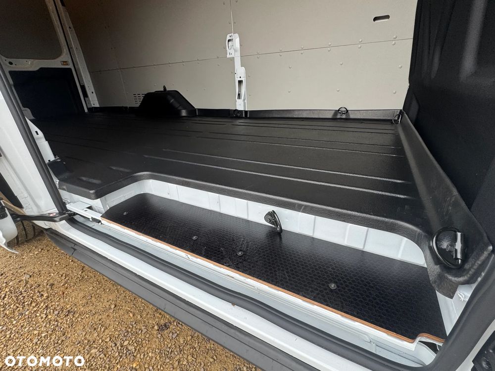 Ford Transit VAN 350 L4H3 - 15