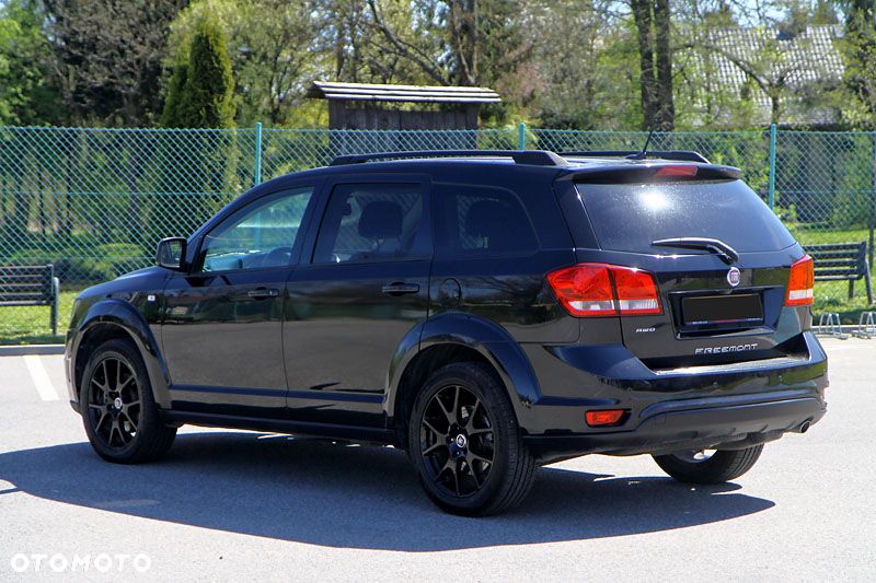Fiat Freemont 2.0 Multijet 16V DPF Automatik Allrad Lounge - 4