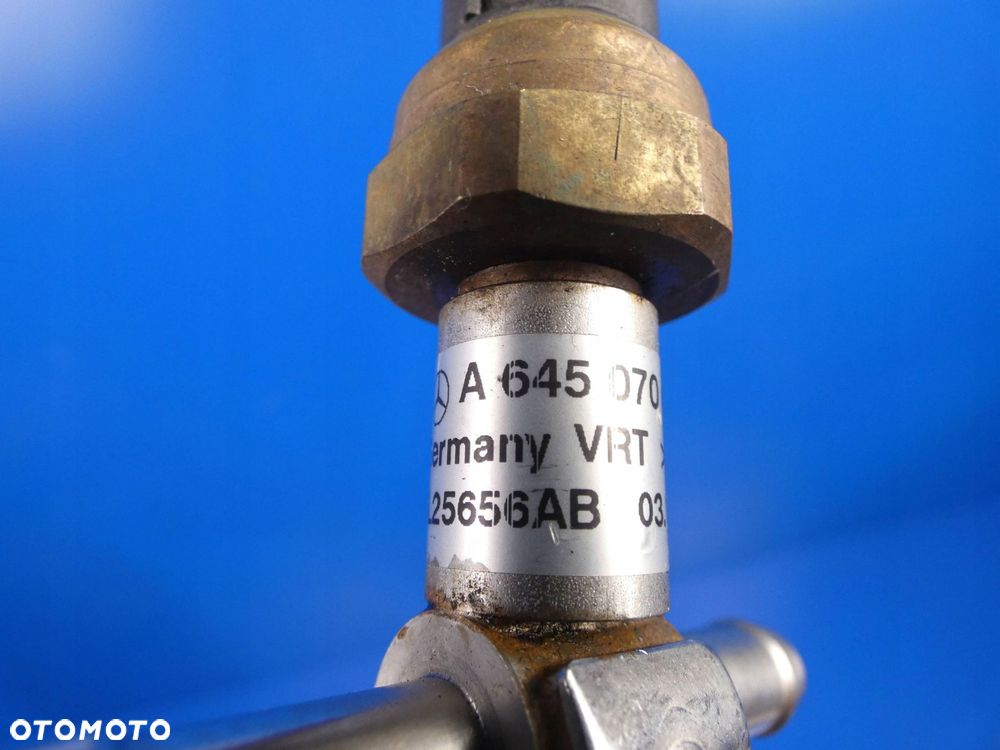 MERCEDES A W176 W246 CLA W117 GLA W156 1.8 2.2 CDI CZUJNIK CIŚNIENIA PALIWA - 4