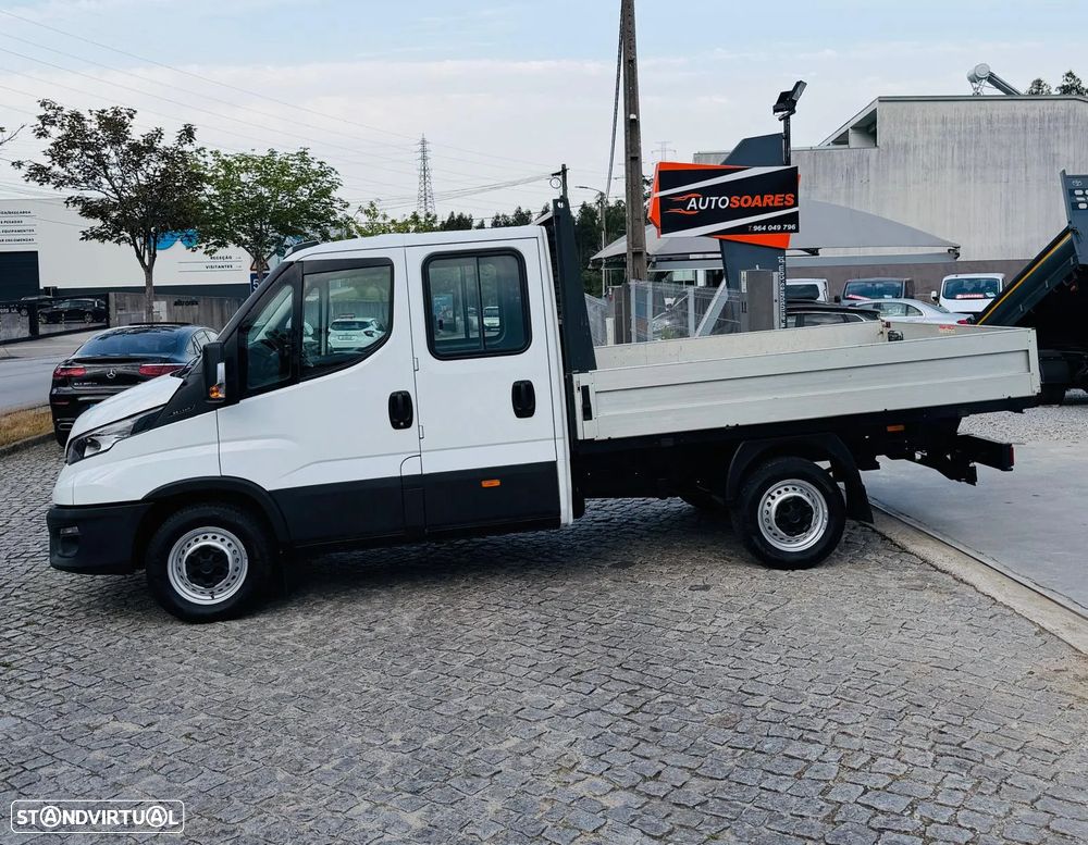 Iveco Daily 7Lugares Cabine Dupla - 2