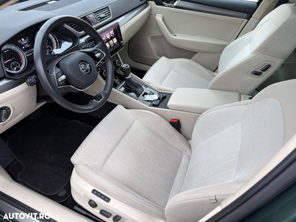 Skoda Superb 2.0 TDI DSG Premium Edition - 8