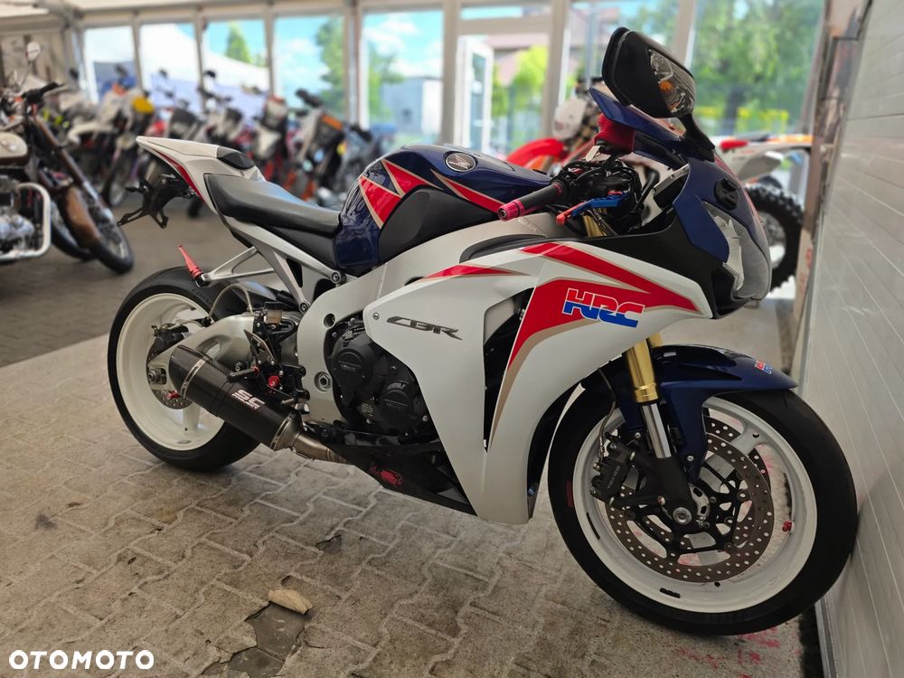 Honda CBR - 26