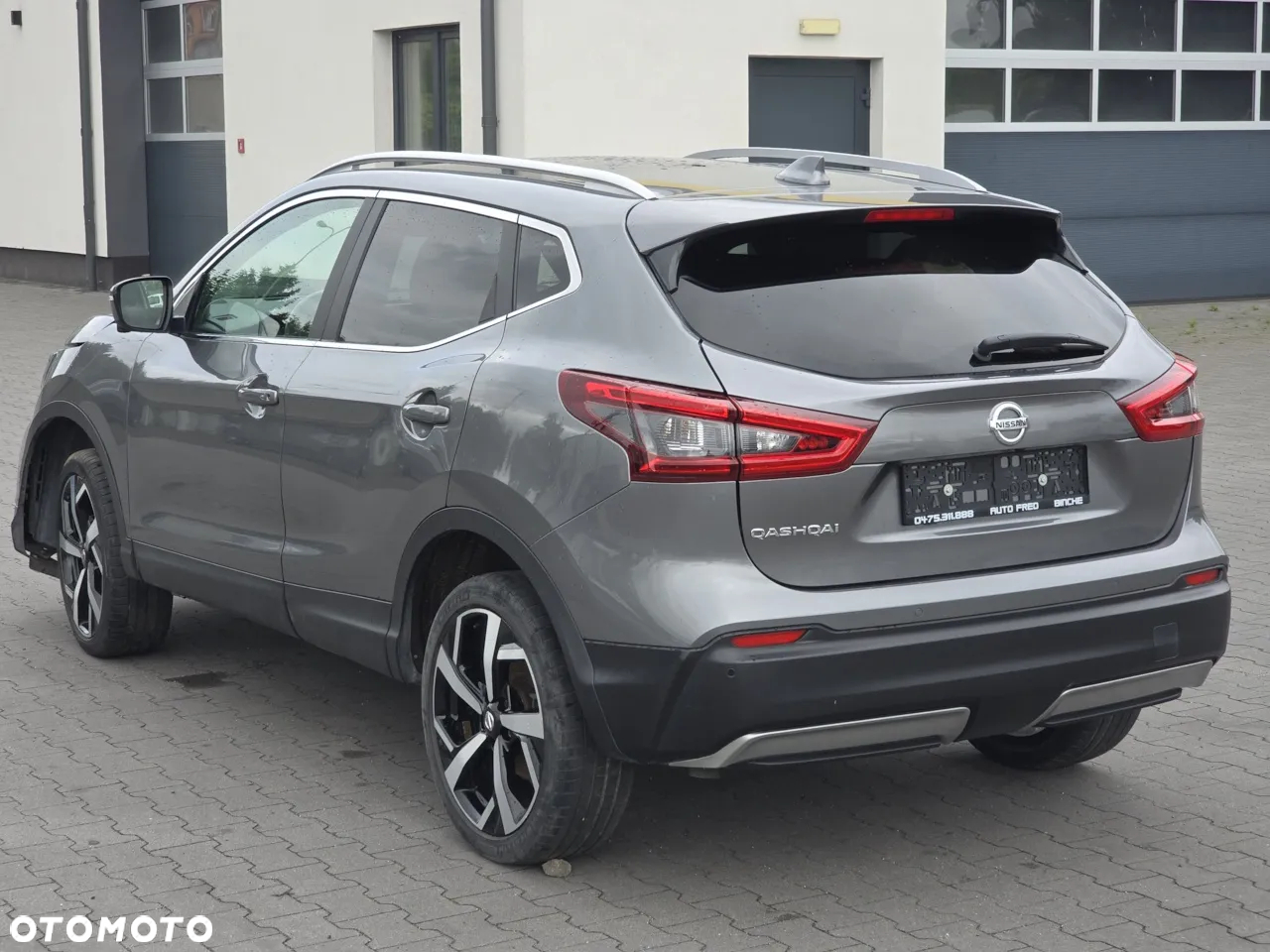 Nissan Qashqai 1.3 DIG-T Tekna - 4