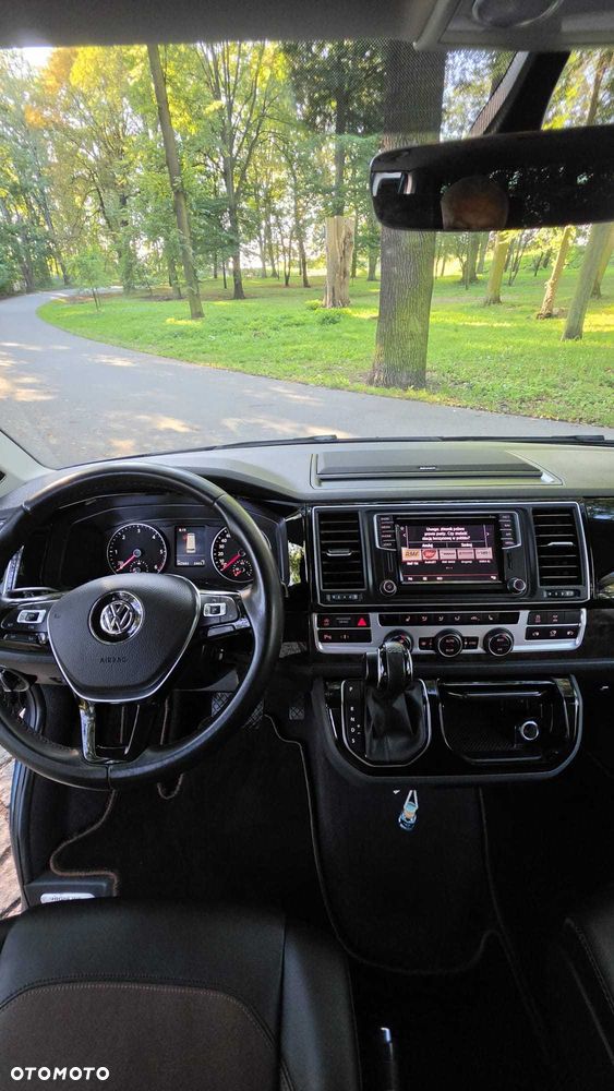 Volkswagen Multivan - 8