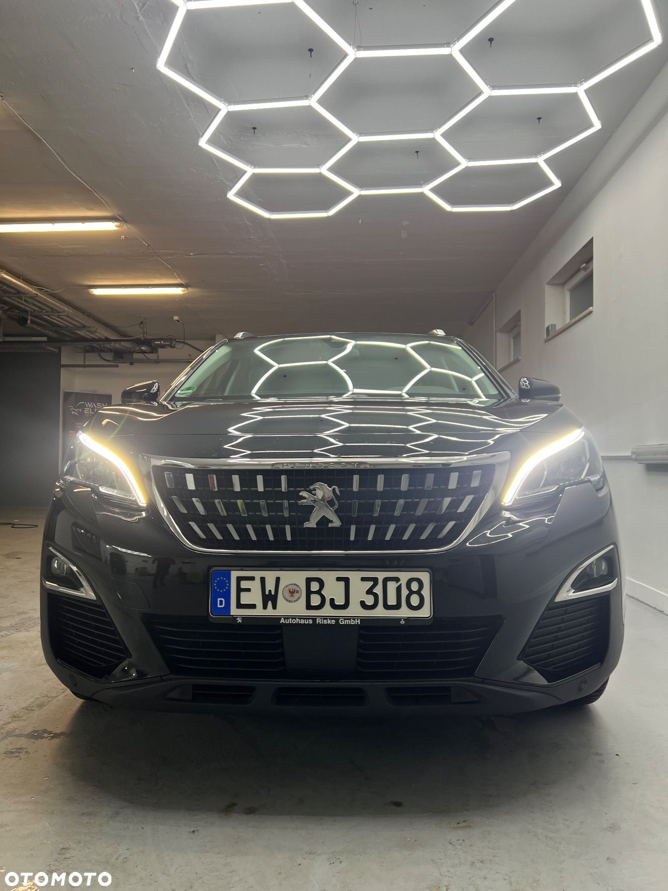 Peugeot 3008 PureTech 130 Stop & Start GPF Allure - 1