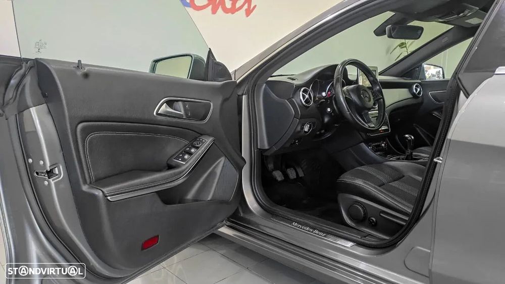 Mercedes-Benz CLA 200 - 15