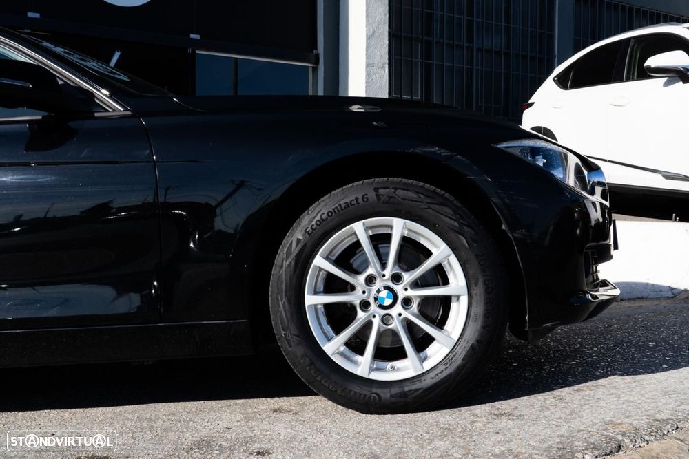 BMW 318 2014 photo 3