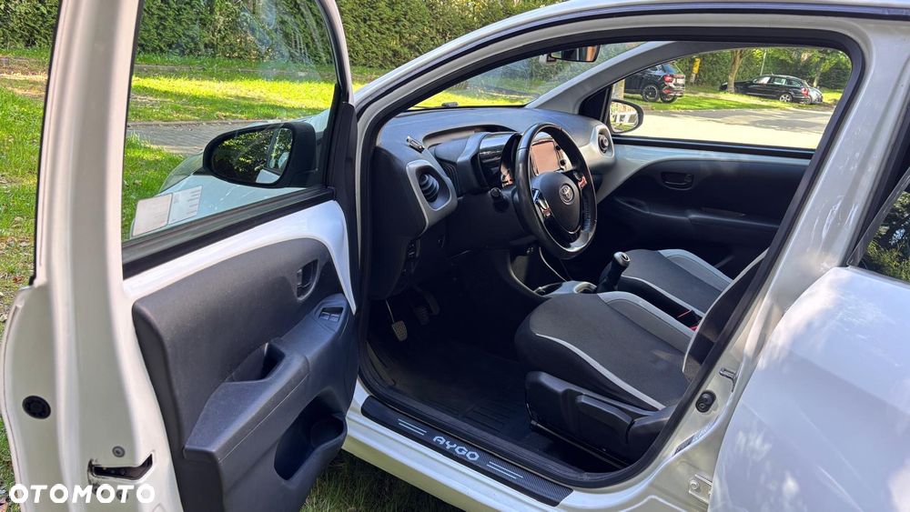 Toyota Aygo 1.0 VVT-i Sprint EU6 - 19