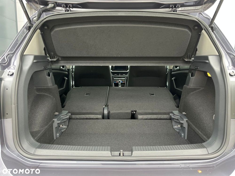 Volkswagen T-Cross - 23