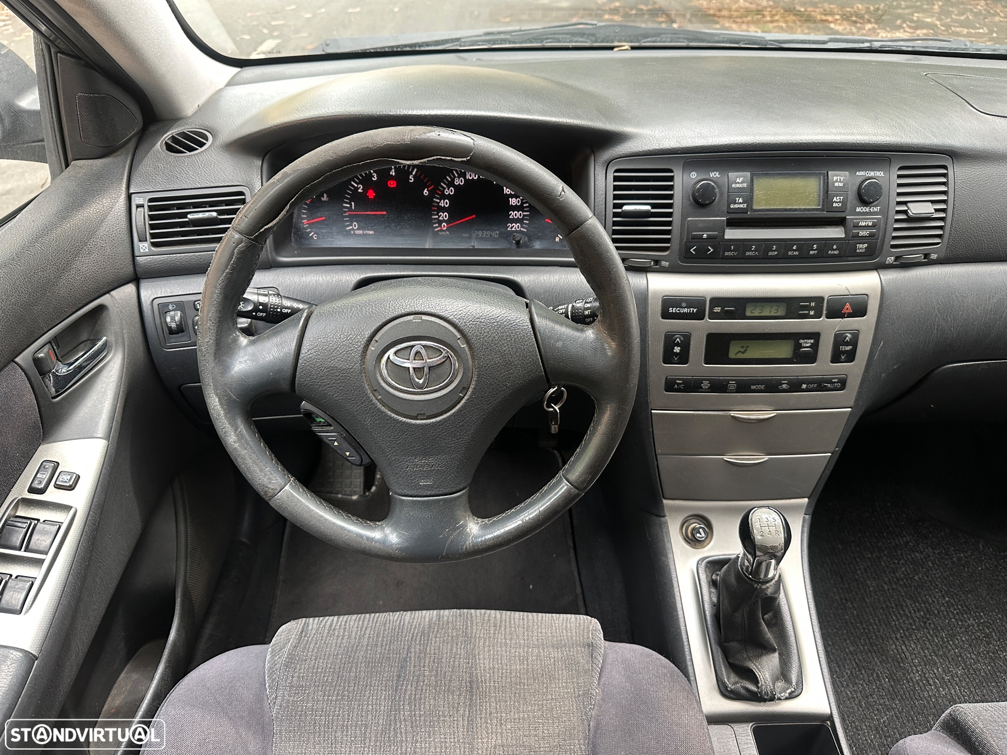 Toyota Corolla - 9