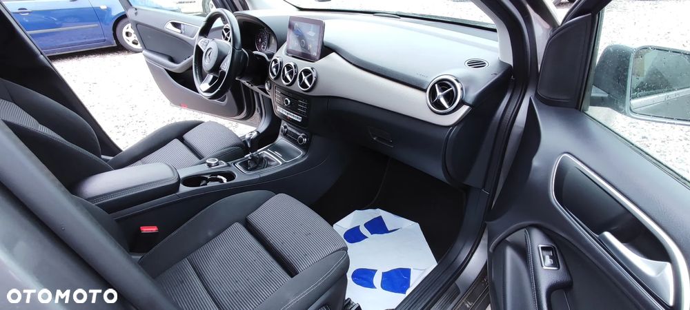 Mercedes-Benz Klasa B - 22
