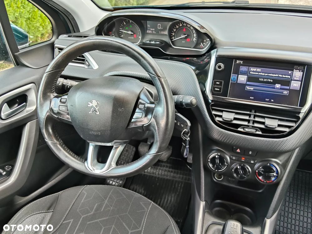 Peugeot 2008 - 24