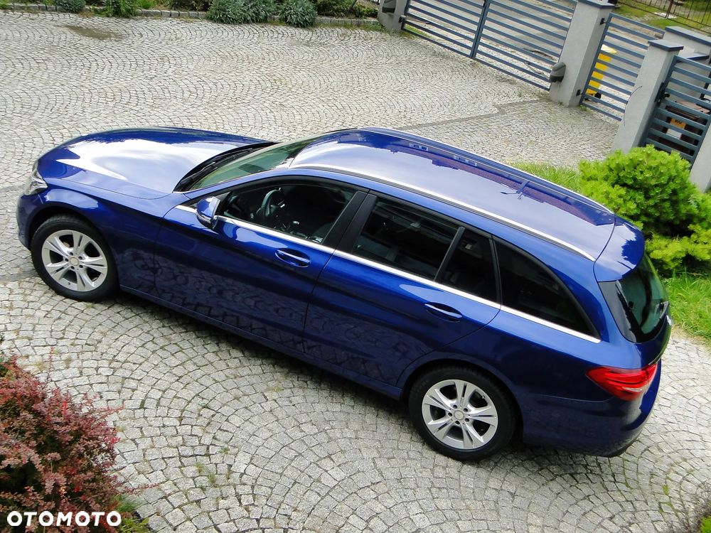 Mercedes-Benz Klasa C 200 Avantgarde - 4
