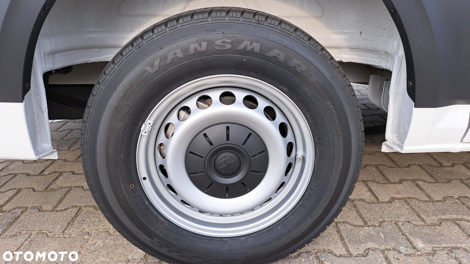 Volkswagen Crafter 35 furgon 140KM 3640 - 18