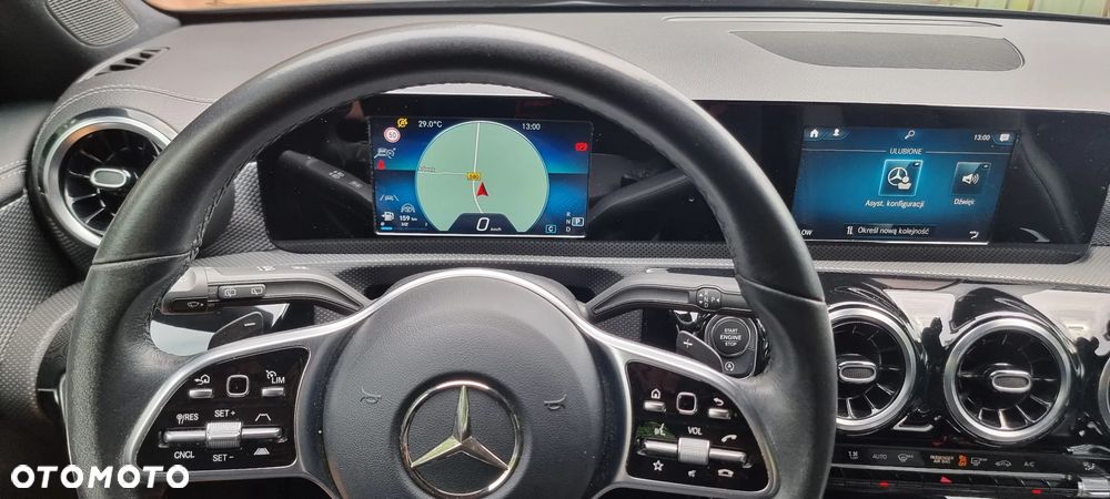 Mercedes-Benz CLA 220 d Progressive 8G-DCT - 31