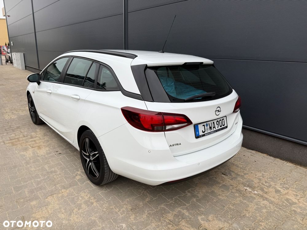 Opel Astra 1.6 D Start/Stop Innovation - 3