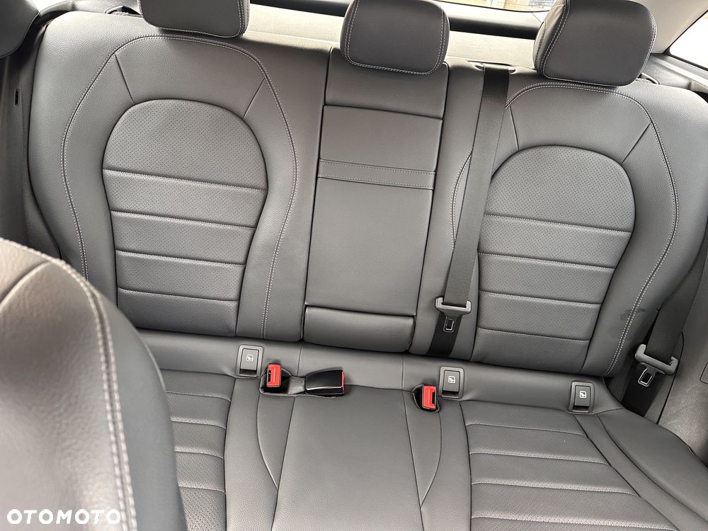 Mercedes-Benz GLC 200 d - 21