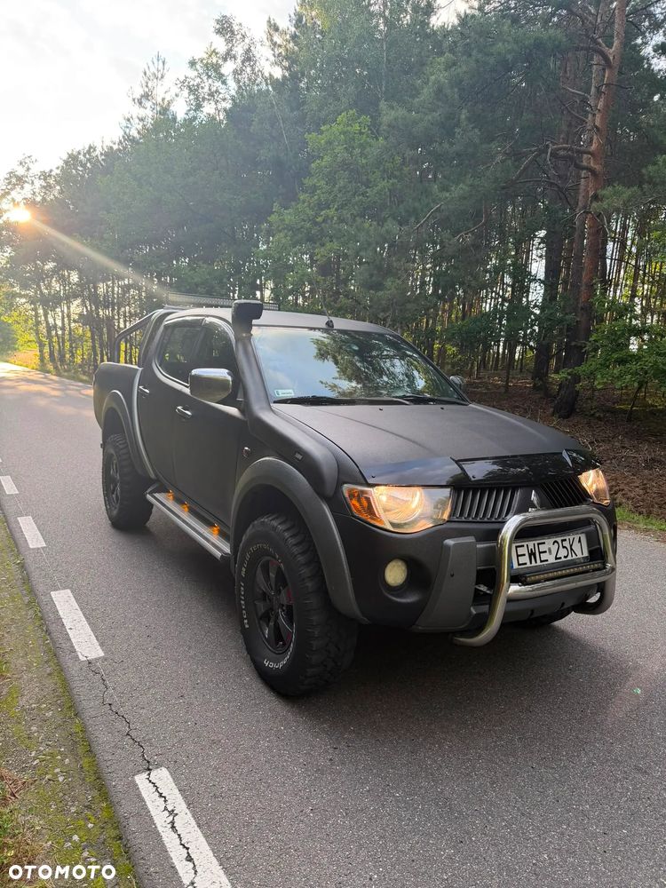 Mitsubishi L200 2.5 DID Intense + - 2