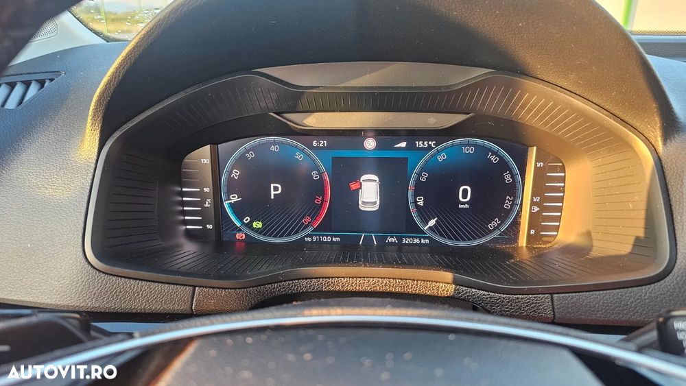 SKODA Karoq 2025 — imagine 12