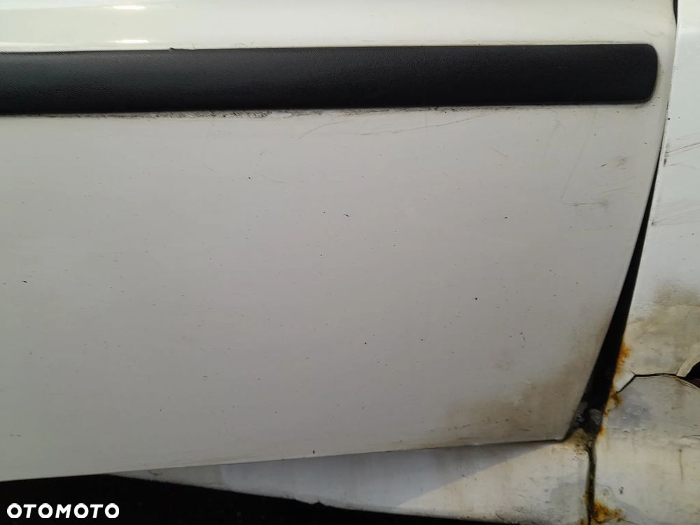 VW POLO 6N DRZWI PRAWE PRZEDNIE PRAWY PRZÓD KOLOR: Z157 - 5