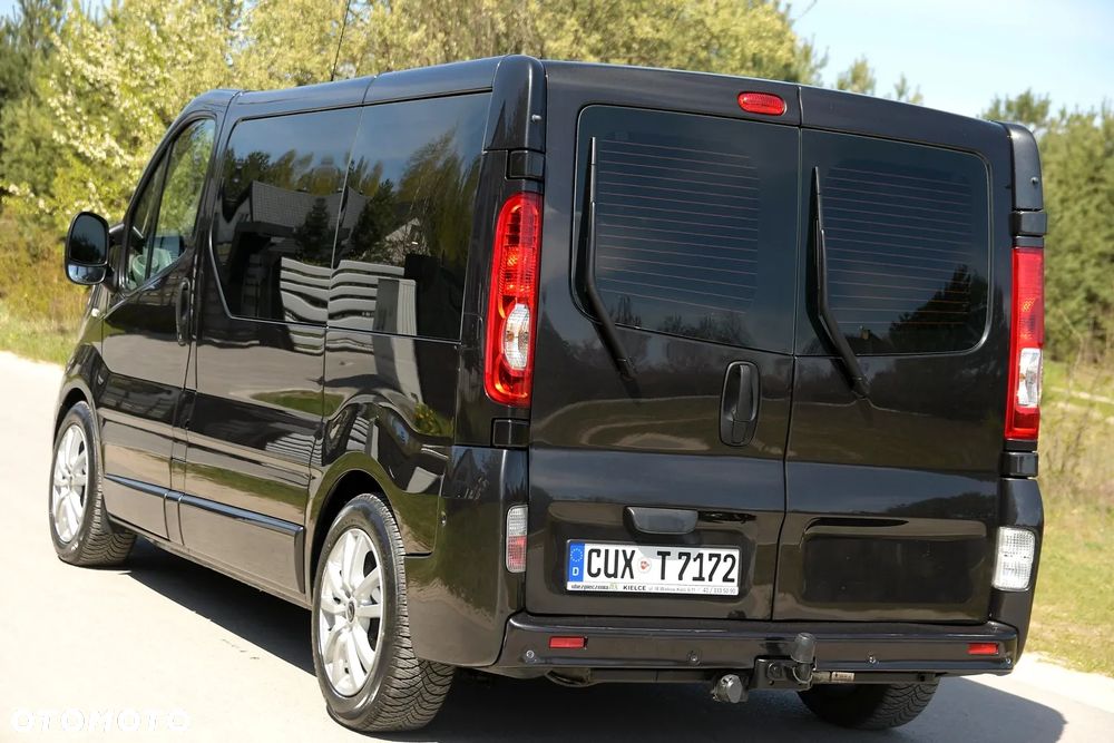 Opel Vivaro - 13