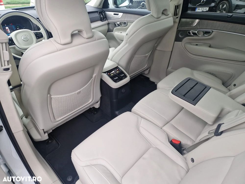 Volvo XC 90 Recharge T8 AWD Ultimate Bright - 11