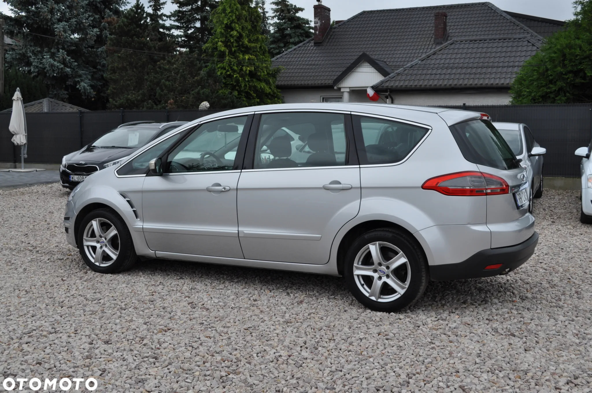 Ford S-Max 2.0 TDCi DPF Titanium - 11