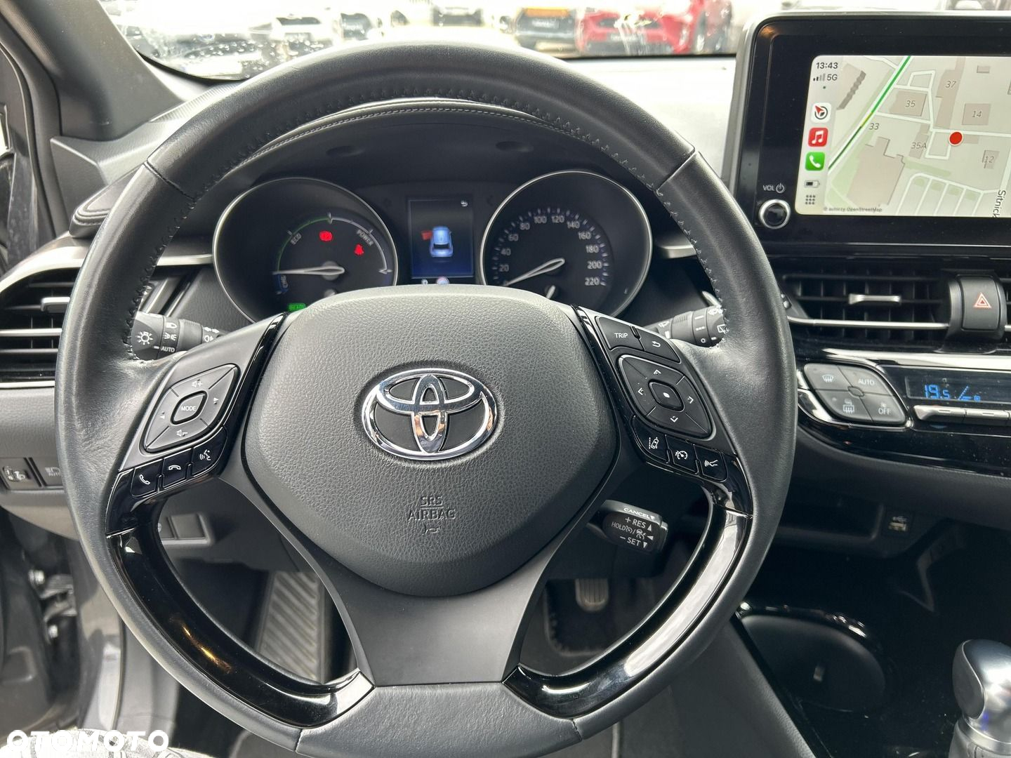 Toyota C-HR - 15