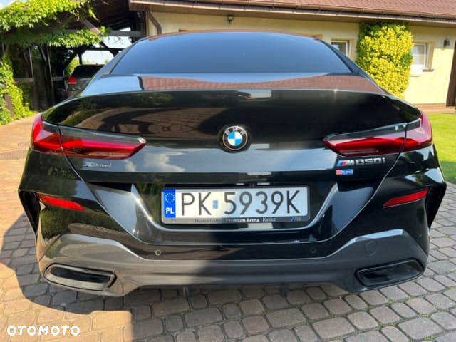 BMW Seria 8 - 11