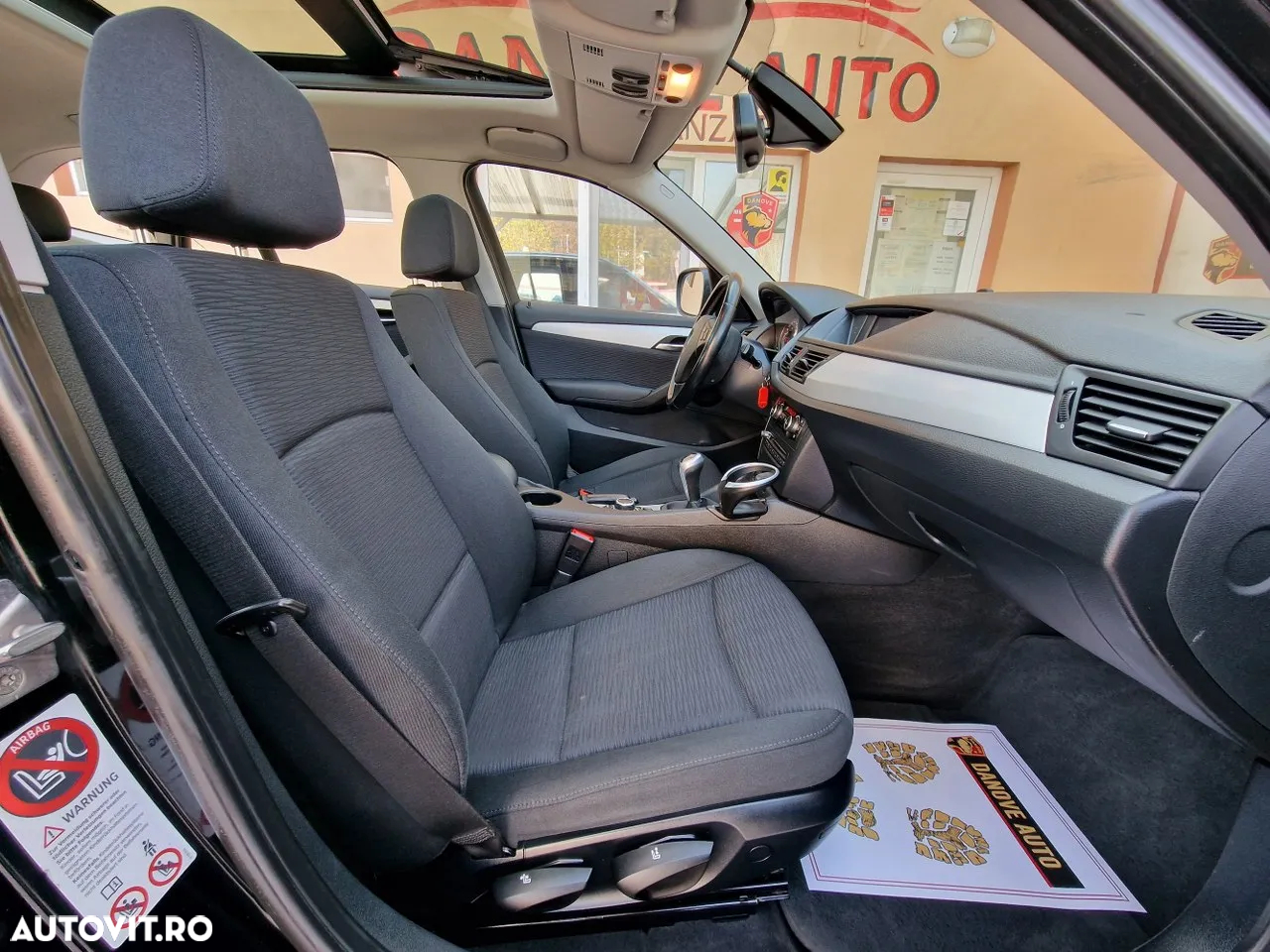 BMW X1 sDrive18d - 13