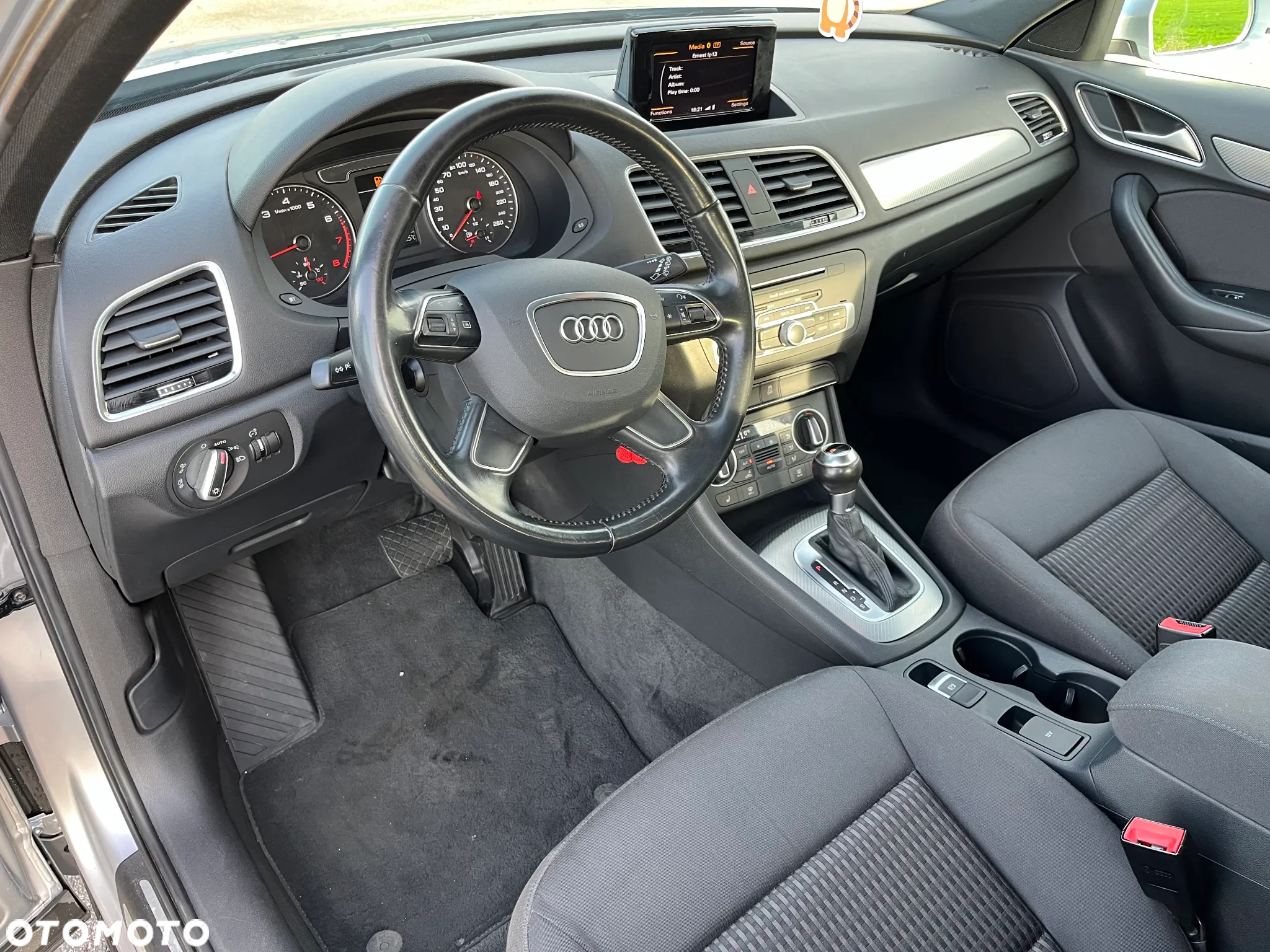 Audi Q3 1.4 TFSI S tronic - 10
