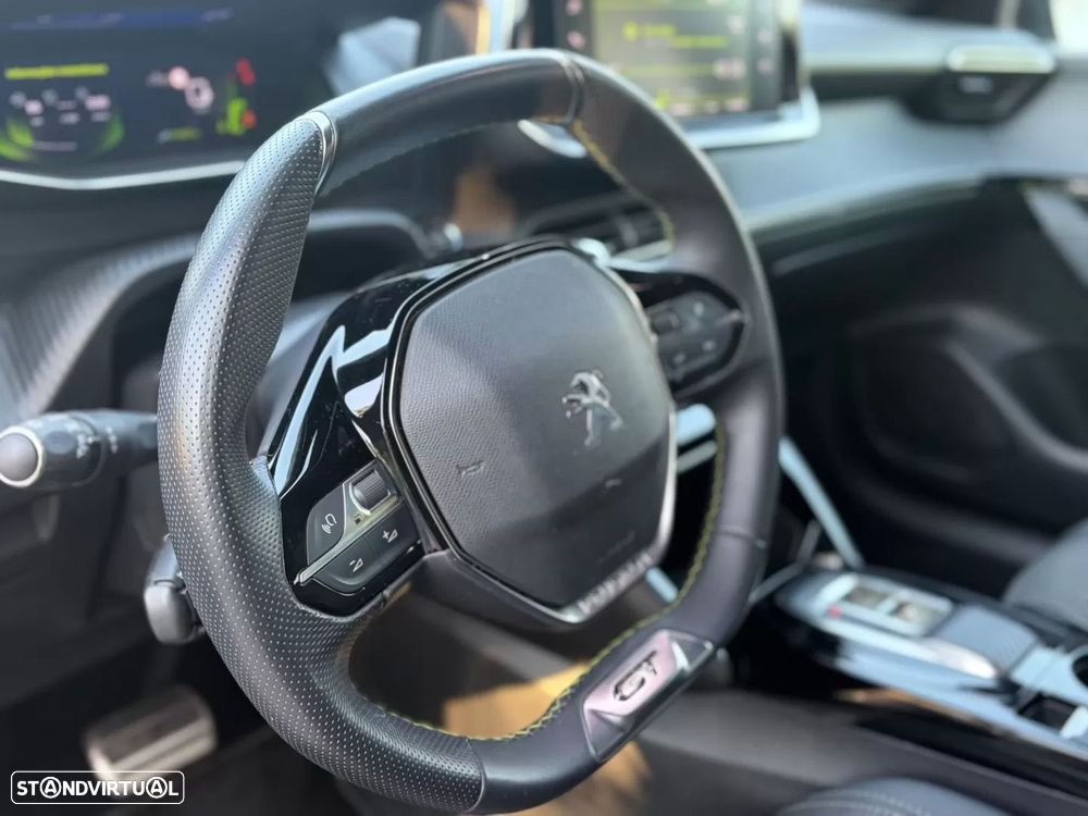 Peugeot 208 1.2 PureTech GT Pack EAT8 - 12