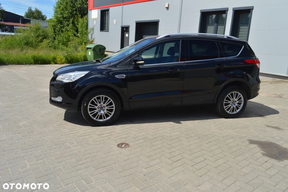 Ford Kuga 1.6 EcoBoost 2x4 Titanium - 6