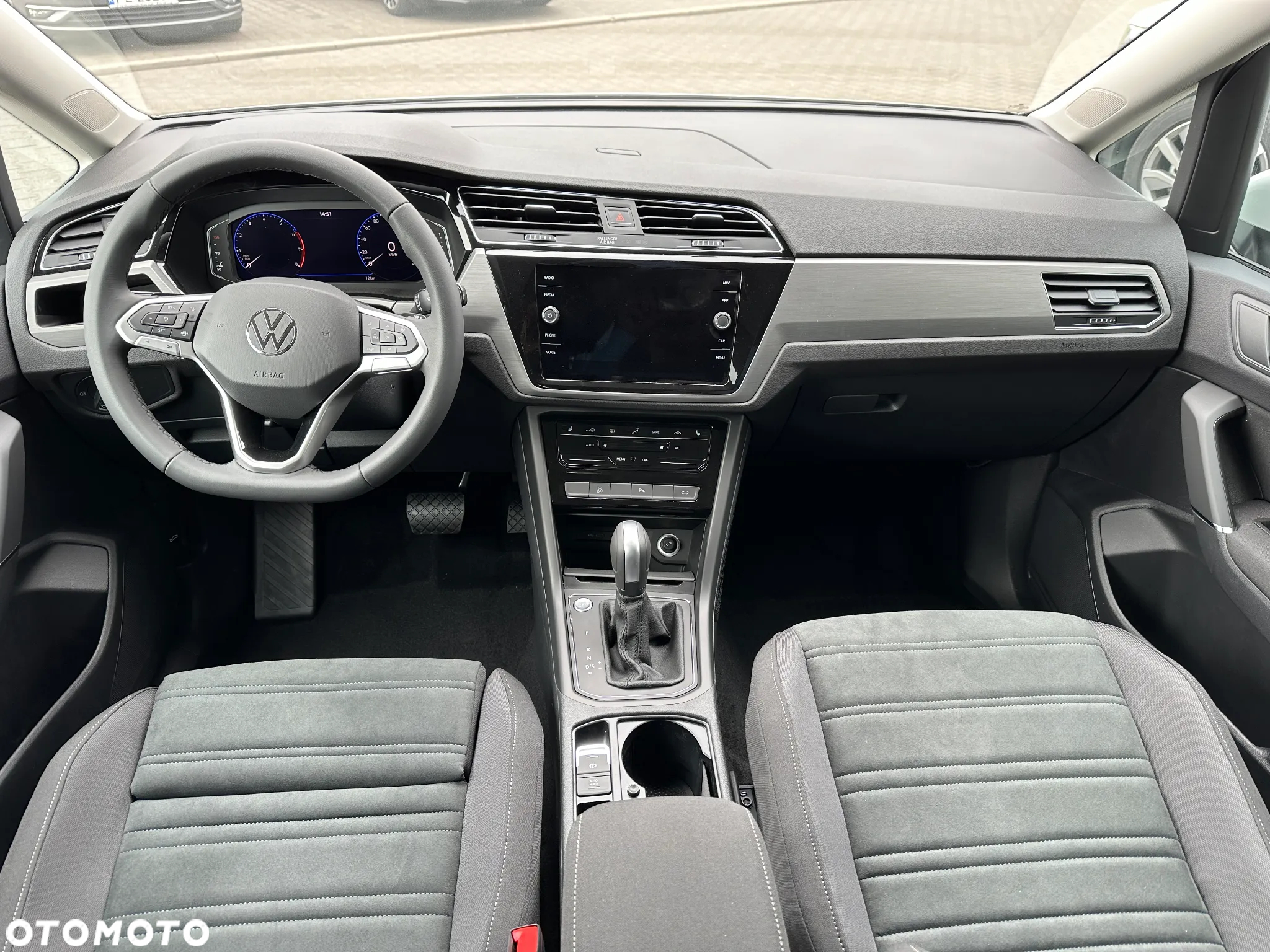 Volkswagen Touran 1.5 TSI EVO Comfortline Plus DSG - 19
