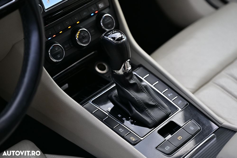 Skoda Superb 2.0 TDI DSG L&K - 24