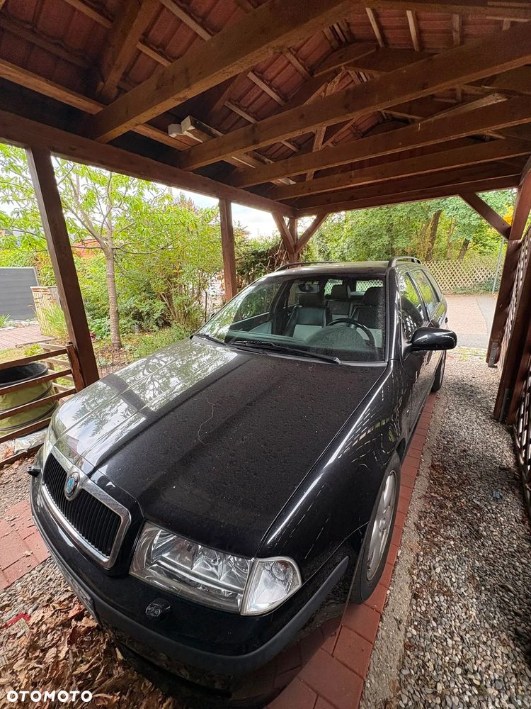 Skoda Octavia 1.8 T RS - 4