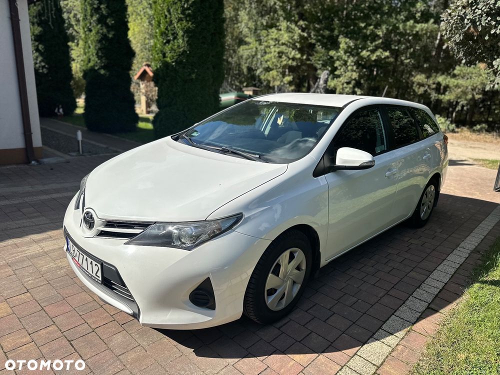 Toyota Auris 1.4 D-4D - 9