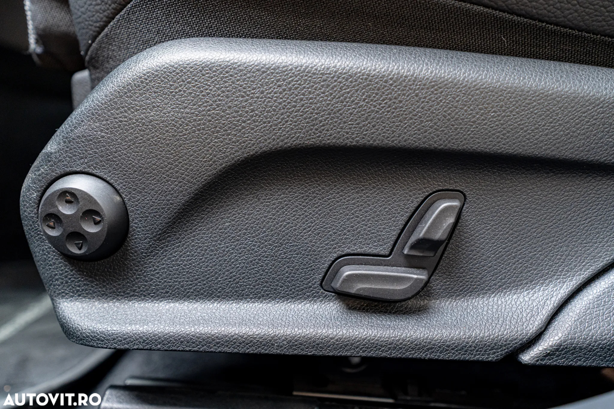 Mercedes-Benz E 220 d 9G-TRONIC - 19